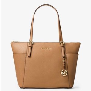 Tan Michael Kors Jet Set Large Leather Tote